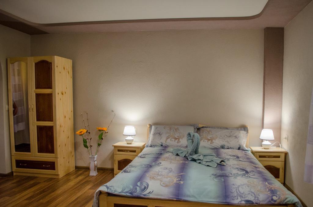 Guesthouse Juli Сапарева-Баня Экстерьер фото